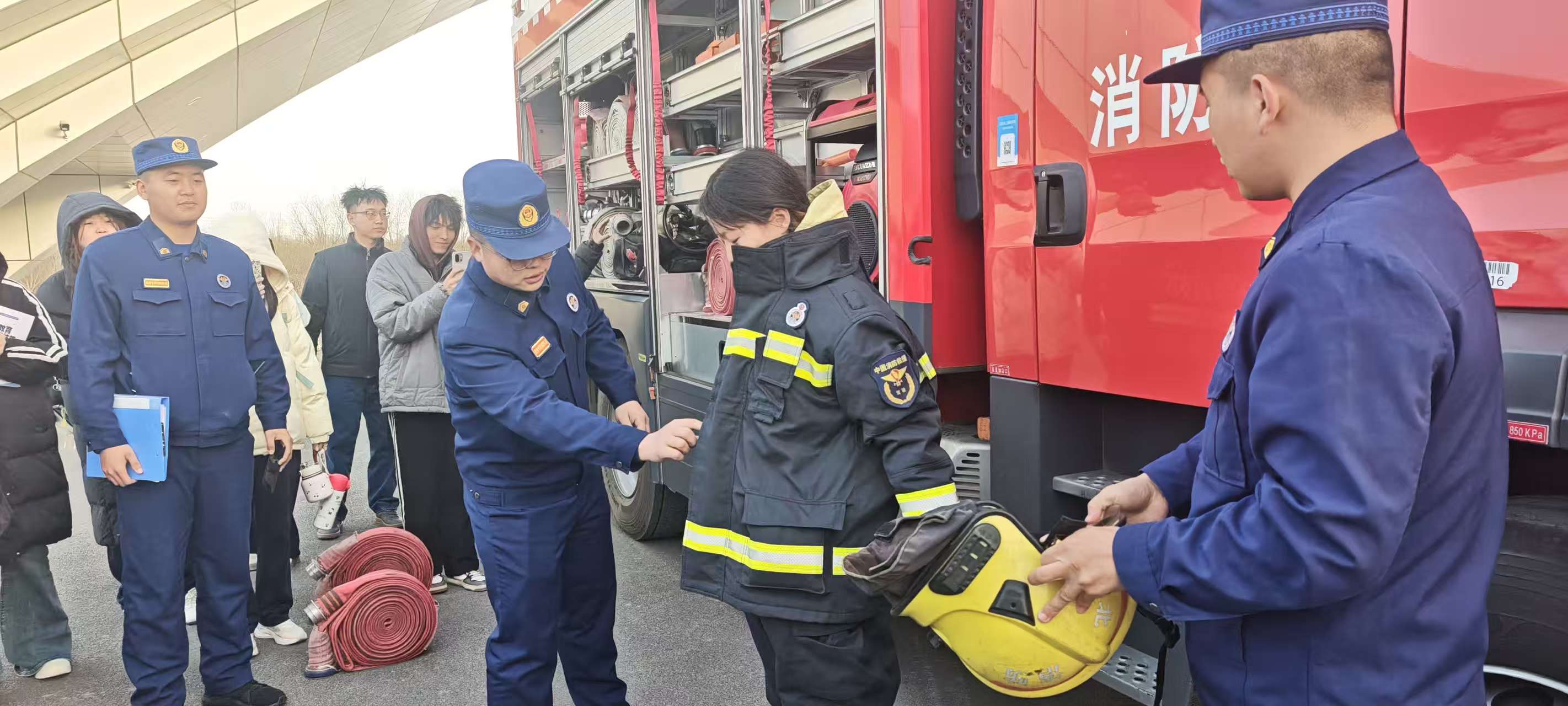 1764641838128059953.jpg 1764641838128059953.jpg