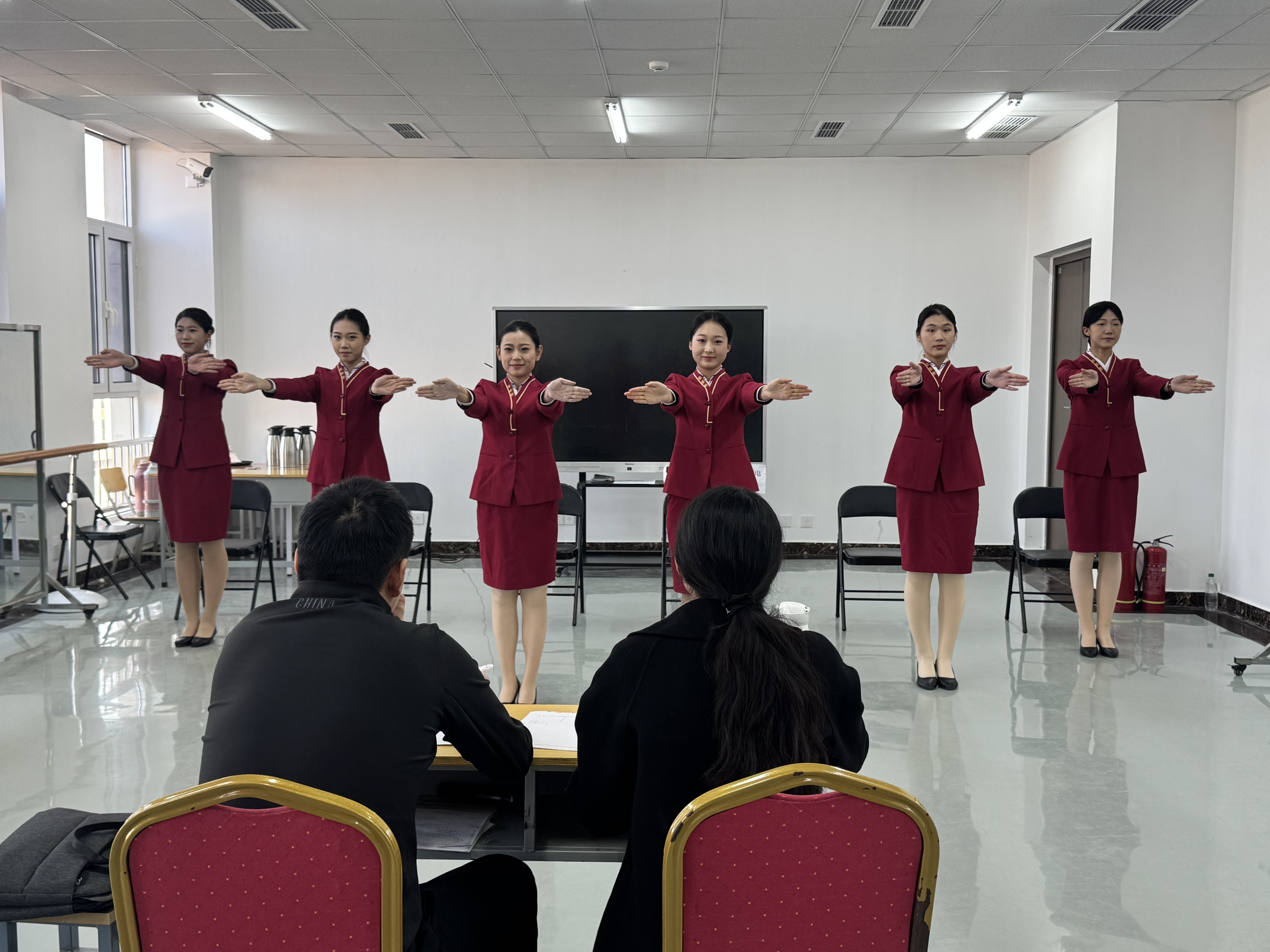 1764830618108004629.jpg 1764830618108004629.jpg